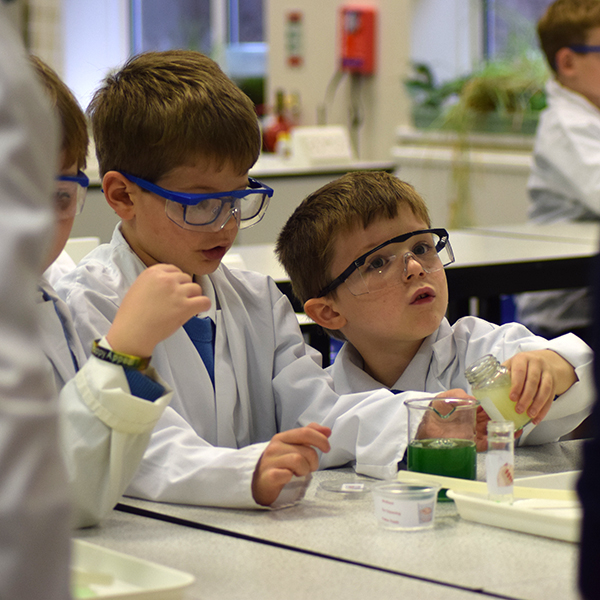 /PocklingtonSchoolMercury/images/Pocklington-prep-science-week-small.jpg