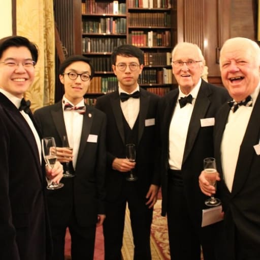 The spectacular Athenaeum Club in Pall Mall was the setting for this year’s OP London black tie dinner on Friday 23 November 2018